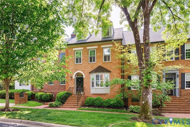 527 St Albans Way, Henrico, VA 23229