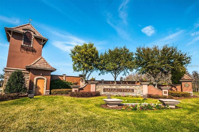 17446 QUEENSLAND STREET, Land O Lakes, FL 34638