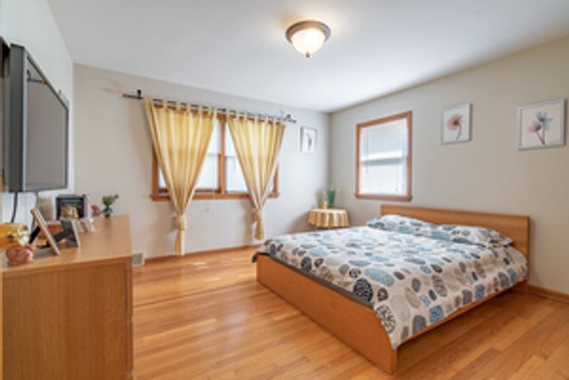 8209 W Wilson Avenue, Norridge, IL 60706