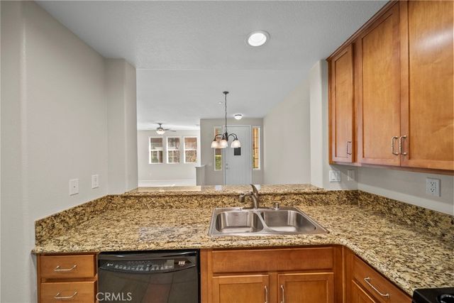 28472 Herrera, Valencia, CA 91354