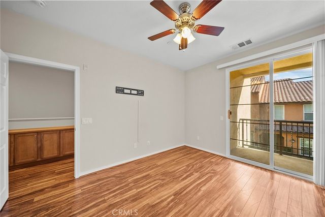 28472 Herrera, Valencia, CA 91354