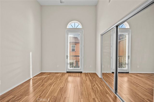 28472 Herrera, Valencia, CA 91354