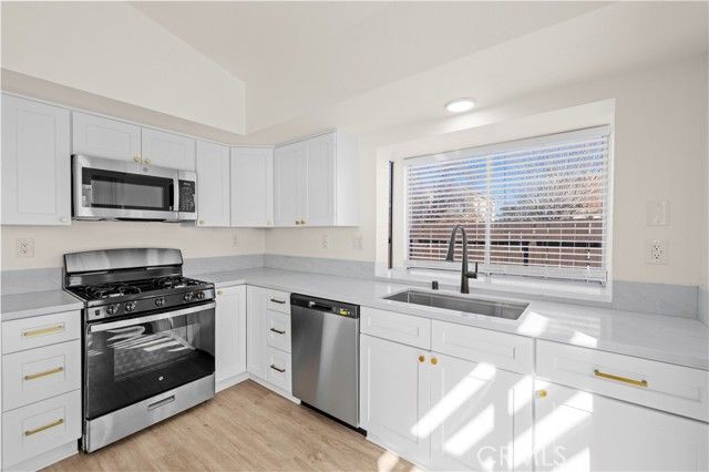 37744 Harvey Street, Palmdale, CA 93550