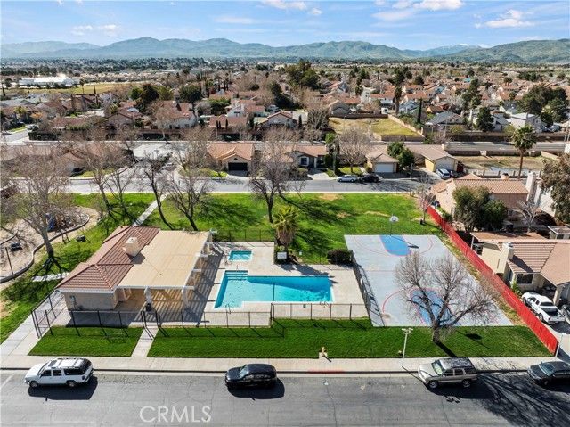 37744 Harvey Street, Palmdale, CA 93550