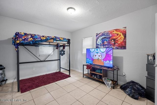 5210 DODGE Road, Jacksonville, FL 32209