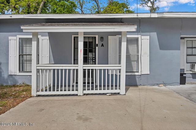 5210 DODGE Road, Jacksonville, FL 32209