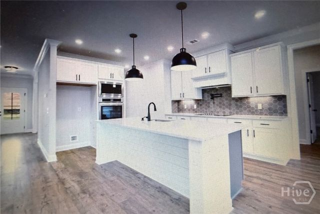 1064 COTTONWOOD Lane, Loganville, GA 30052