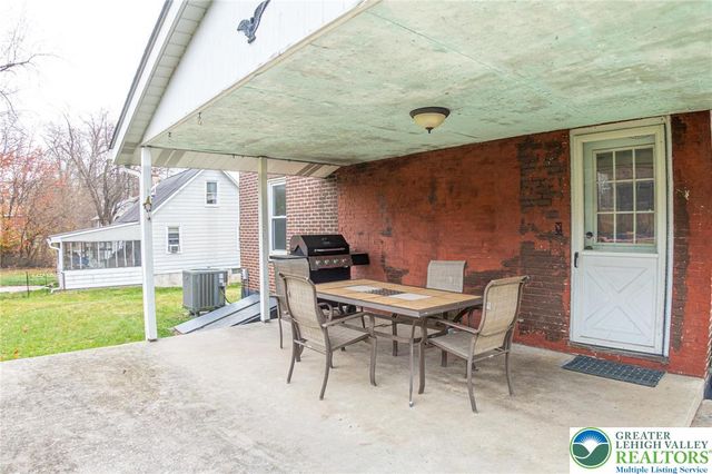 1451 Stanley Avenue, Allentown City, PA 18103