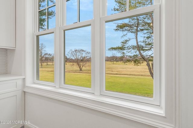 128 Eagle Way, Eatontown, NJ 07724