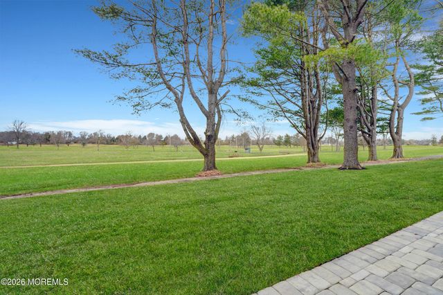 128 Eagle Way, Eatontown, NJ 07724