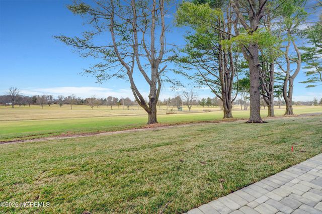 128 Eagle Way, Eatontown, NJ 07724