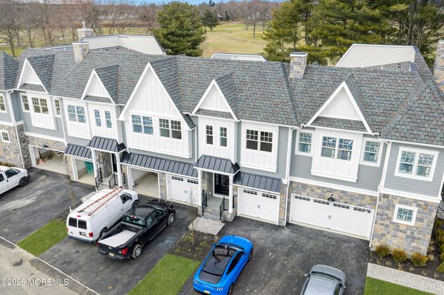 128 Eagle Way, Eatontown, NJ 07724