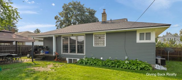 825 Den Hertog Street Sw, City Of Wyoming, MI 49509