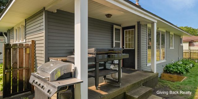 825 Den Hertog Street Sw, City Of Wyoming, MI 49509