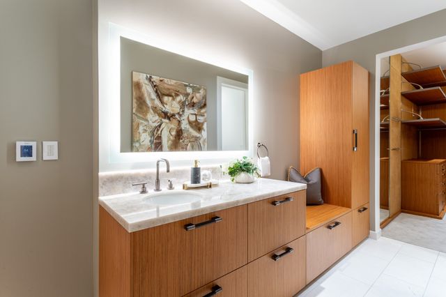 2300 WOLF Street 7D, Dallas, TX 75201