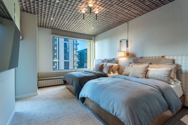 2300 WOLF Street 7D, Dallas, TX 75201