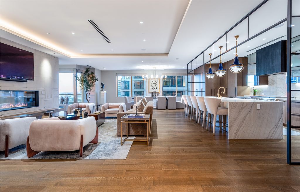 2300 WOLF Street 7D, Dallas, TX 75201