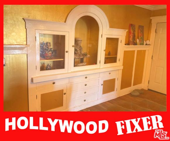 843 N Edgemont Street, Los Angeles, CA 90029