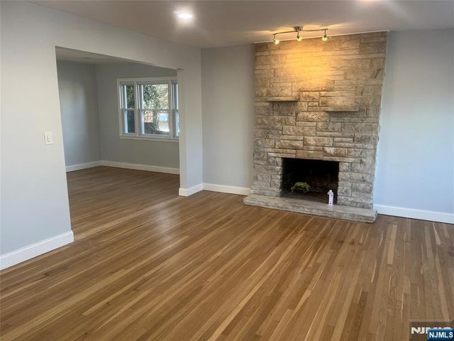 86 Howland Avenue, Teaneck, NJ 07666