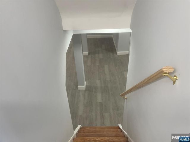 86 Howland Avenue, Teaneck, NJ 07666