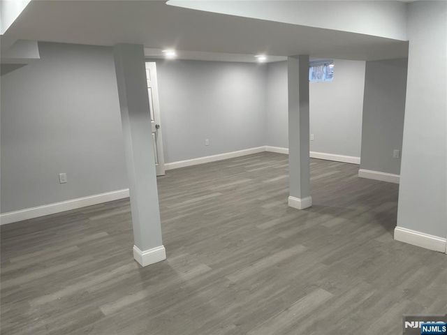 86 Howland Avenue, Teaneck, NJ 07666