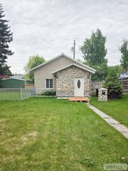 126 E 19th Street, Idaho Falls, ID 83404