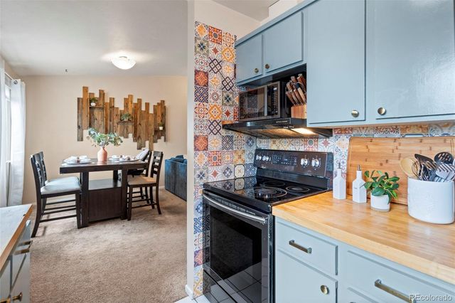 4013 S Quintero Way, Aurora, CO 80013