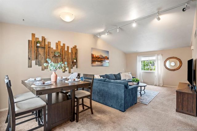 4013 S Quintero Way, Aurora, CO 80013