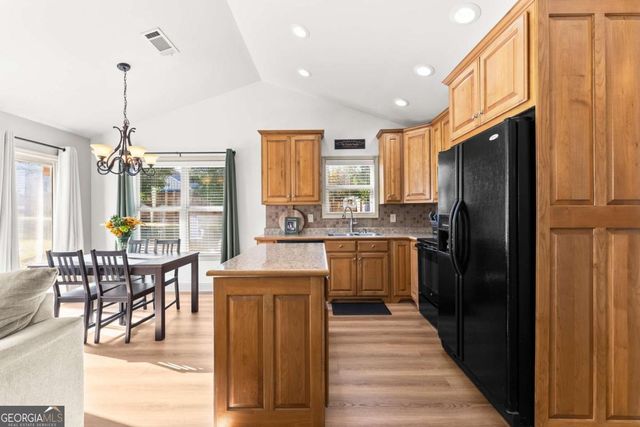 204 Sugar Maple Drive, Cornelia, GA 30531