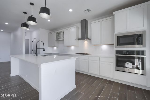 12602 NATALIE BERRY Court, El Paso, TX 79928