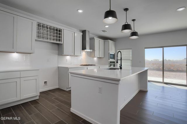 12602 NATALIE BERRY Court, El Paso, TX 79928