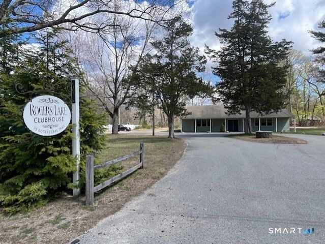 29 Moss Point Trail, Old Lyme, CT 06371