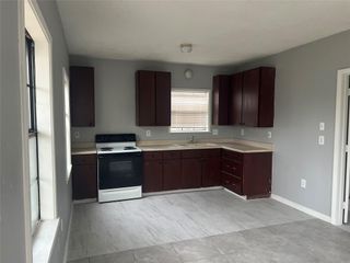 139 Van Molan Street B, Houston, TX 77022