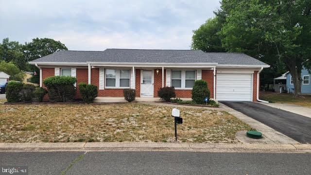 5 MONMOUTH LN, Manchester Township, NJ 08759