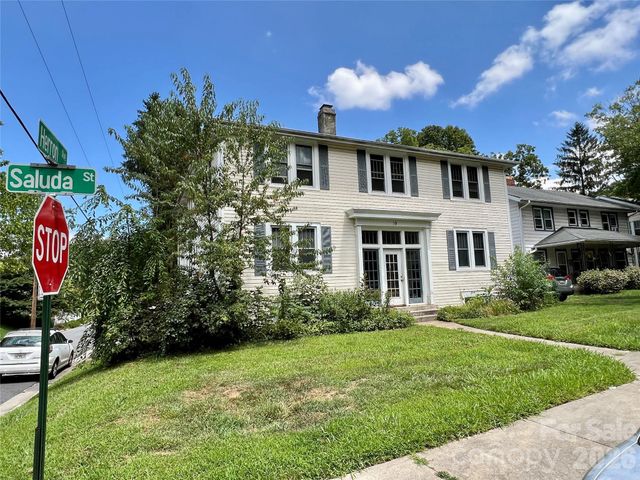19 Saluda Street, Asheville, NC 28806