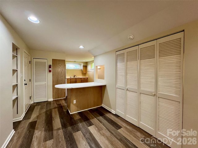 19 Saluda Street, Asheville, NC 28806