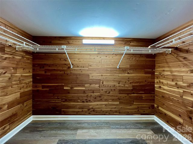 19 Saluda Street, Asheville, NC 28806