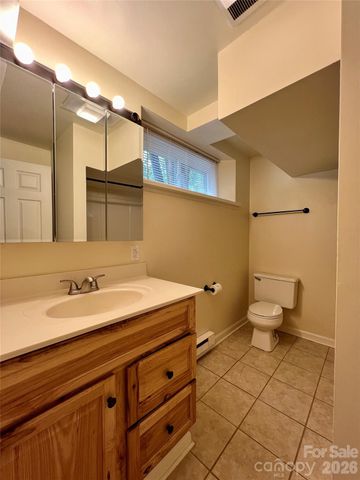19 Saluda Street, Asheville, NC 28806