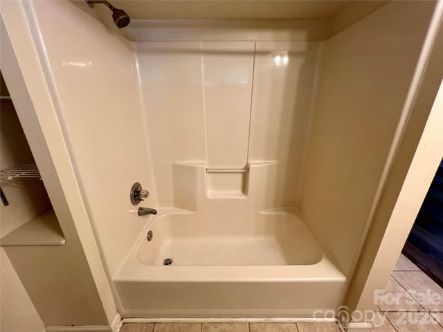 19 Saluda Street, Asheville, NC 28806