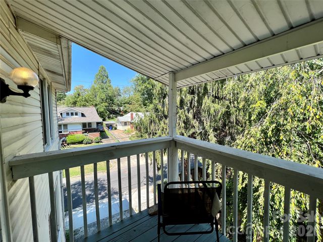 19 Saluda Street, Asheville, NC 28806