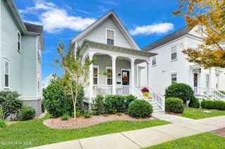 303 E Water Street, Washington, NC 27889