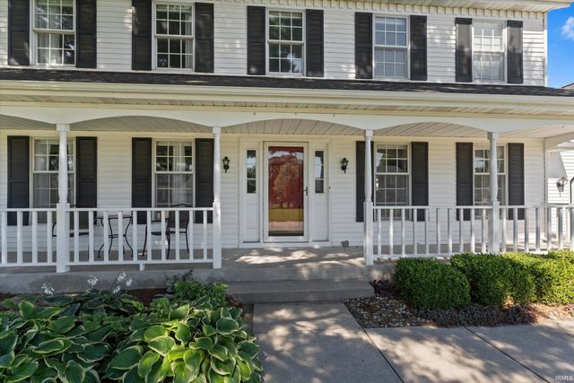 52200 Covered Wagon Trail, Granger, IN 46530