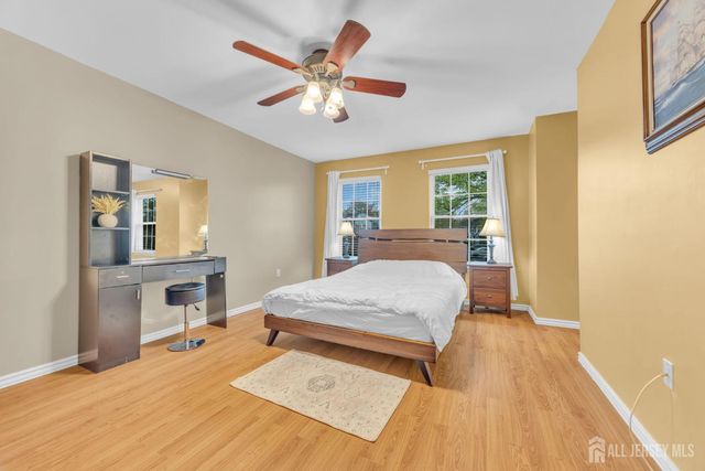 39 Delikat Lane, Sayreville, NJ 08872