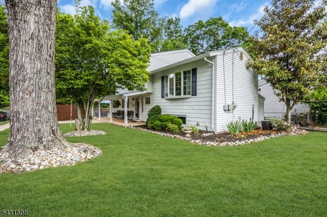 1038 Centre St, Raritan Boro, NJ 08869
