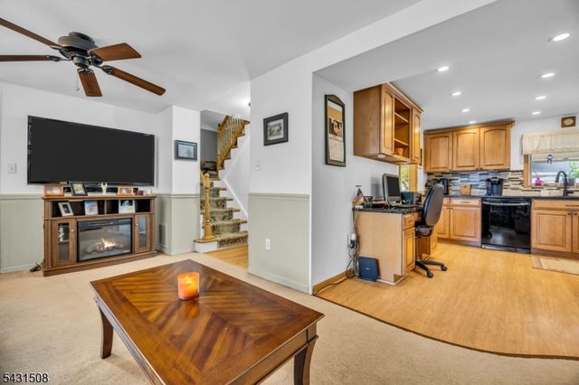1038 Centre St, Raritan Boro, NJ 08869