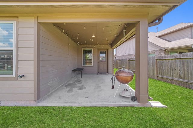 5602 Pleasant Falls Drive, Richmond, TX 77407