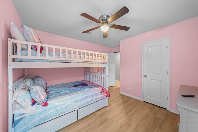 5602 Pleasant Falls Drive, Richmond, TX 77407