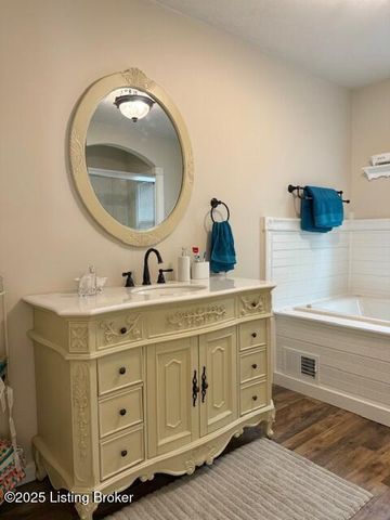 827 Lakeview Cir, Clarkson, KY 42726