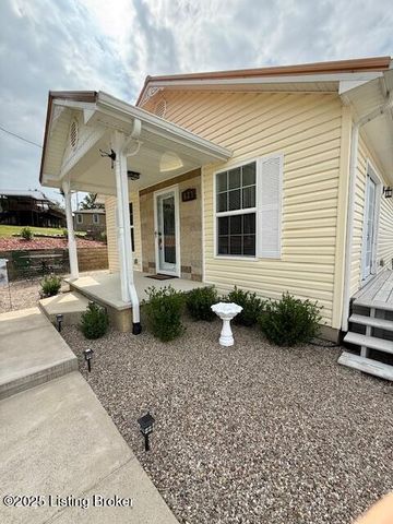 827 Lakeview Cir, Clarkson, KY 42726