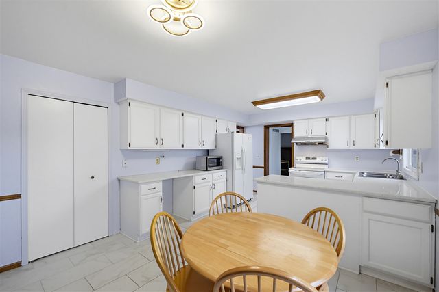 24762 White Plains Drive, Novi, MI 48374